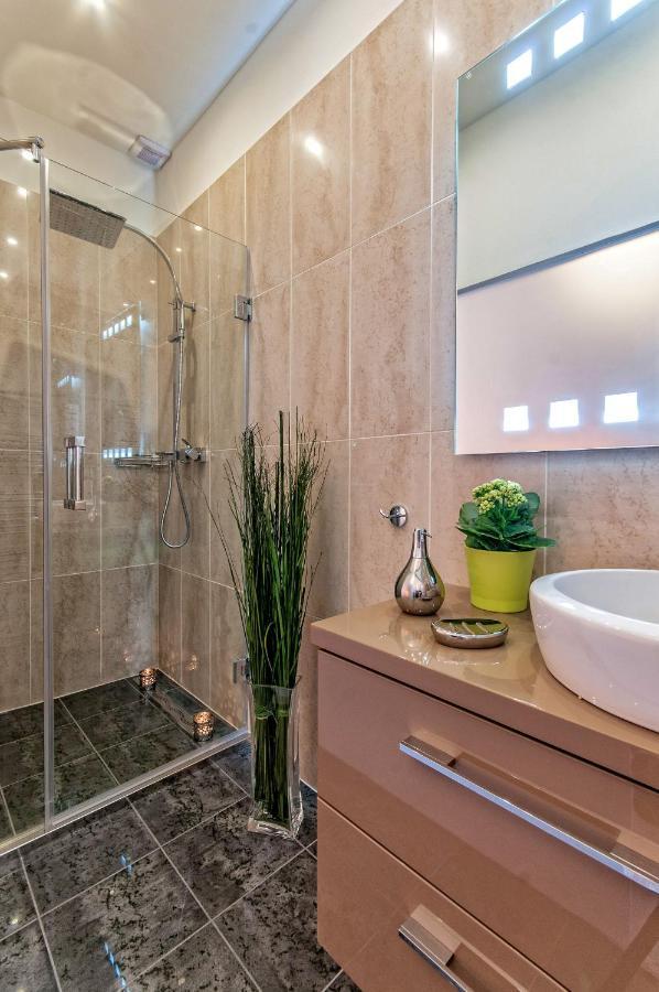 Luxury Paulay Street Apartment 布达佩斯 外观 照片